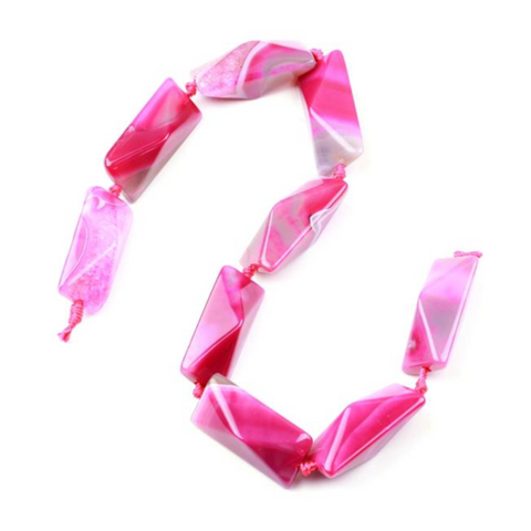 Fuchsia Agate Medium Pyramid Beads